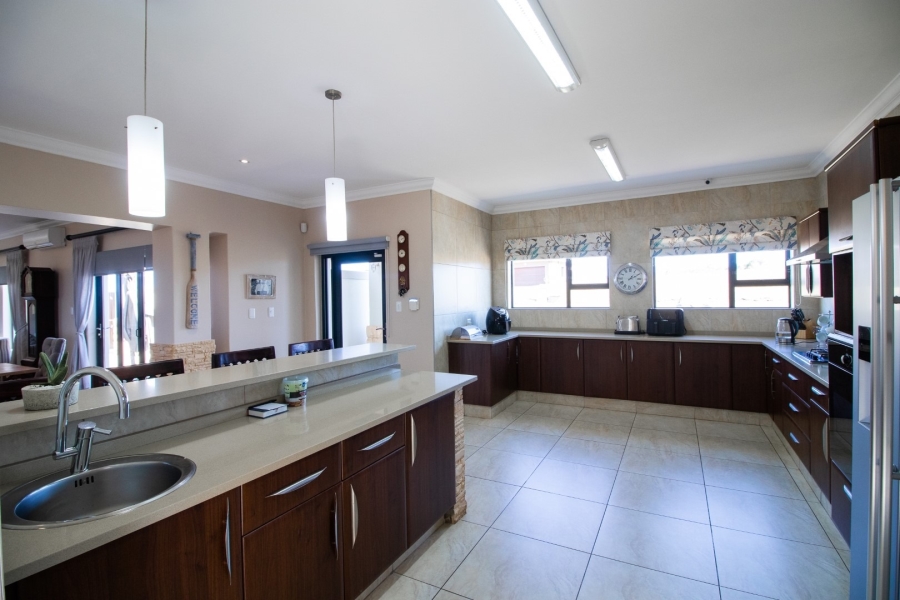 4 Bedroom Property for Sale in Cypraea Sands Estate Eastern Cape